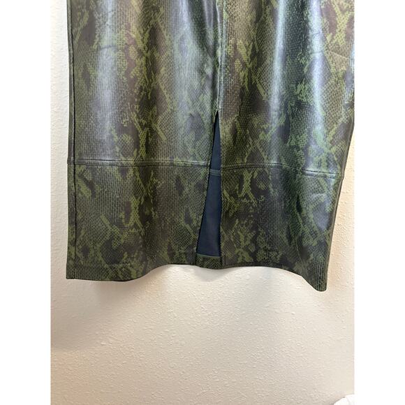 NWT Eloquii Plus Size 18 Faux Leather Snake Print Midi Skirt Green Vegan Animal - Picture 4 of 9